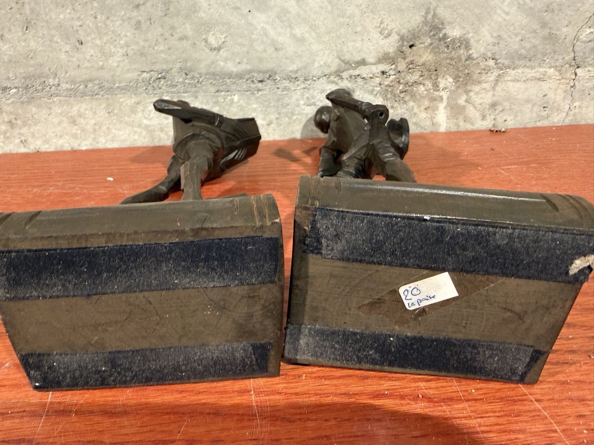 Statuette: Petite statue en bois – Usato da Lausanne venduto da vas_mbk2 4