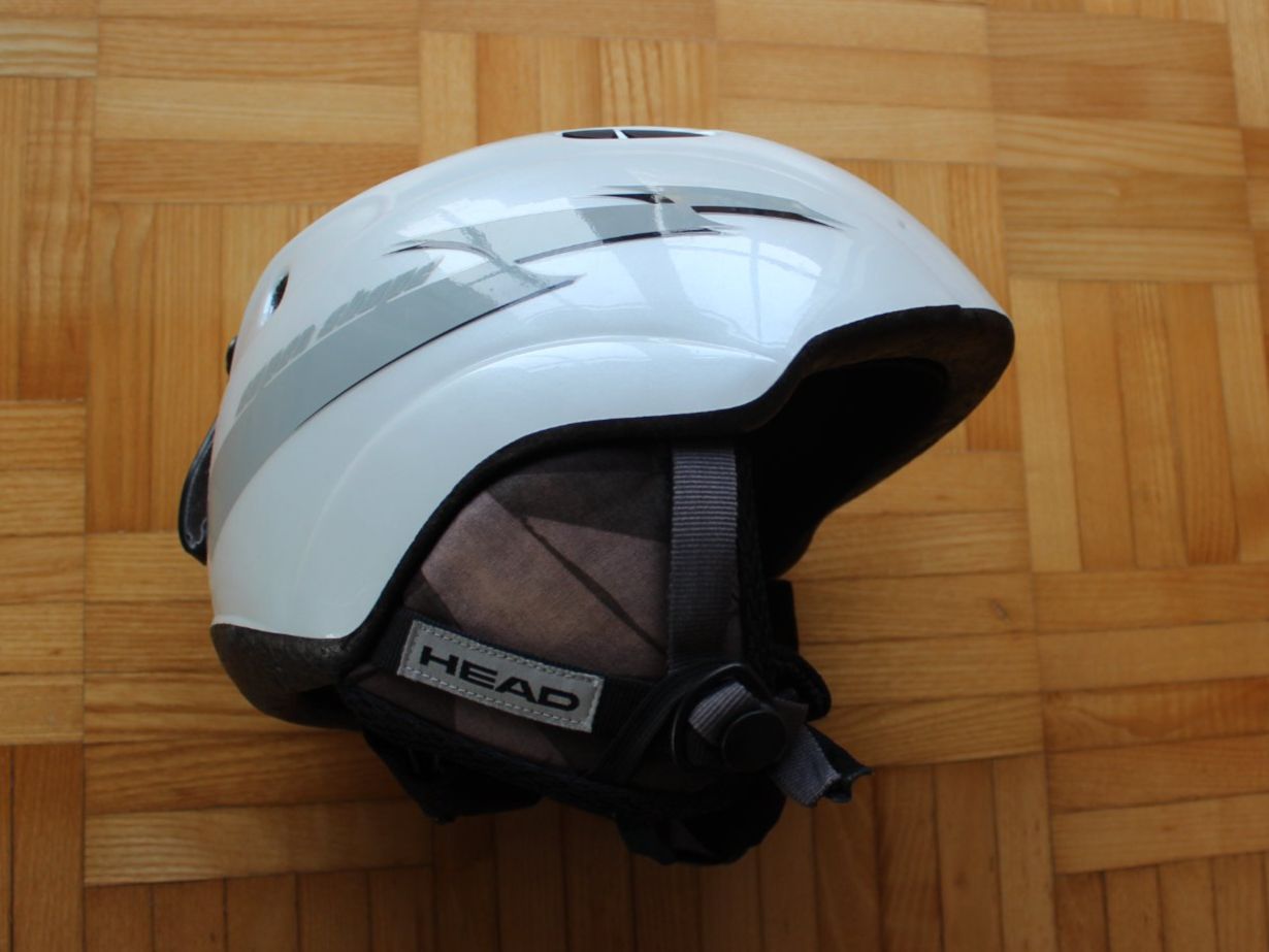 Lotti & Set di vestiti: Winterkleiderpaket Skihelm 128 – Usato da Walliswil-Nbipp venduto da Speer516 5