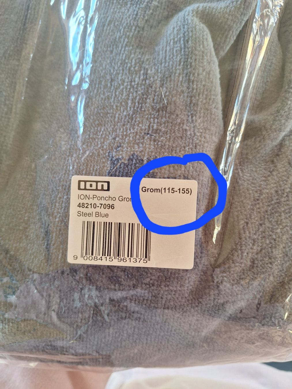 Bademäntel: ION Poncho – Neu und originalverpackt aus Erlenbach i. S. von b.ogi85 1