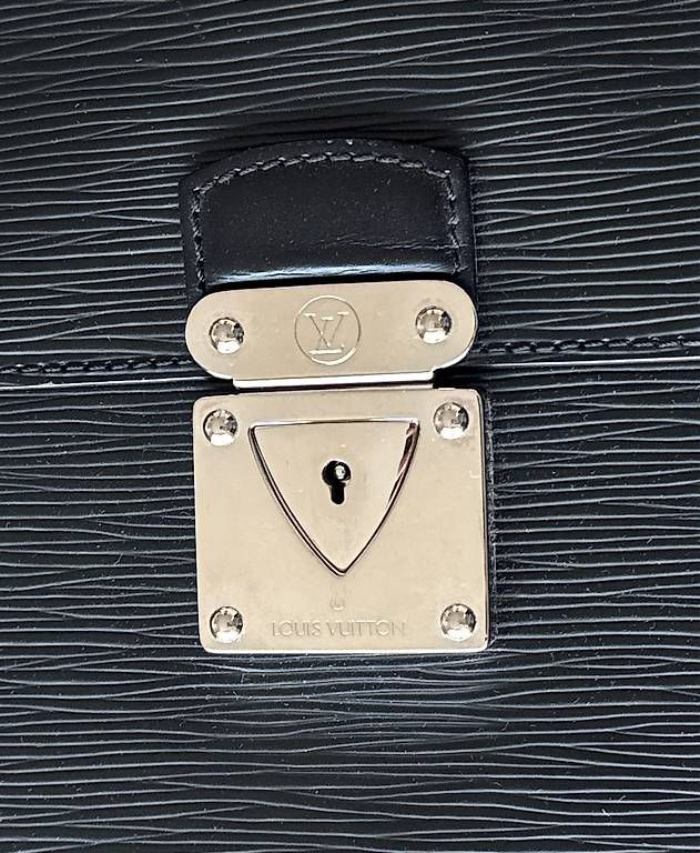 Louis Vuitton Valigie & Borse: Louis Vuitton Ambassador Aktentasche – Nuovo (secondo la descrizione) da Kilchberg ZH venduto da eti_m9g8 2