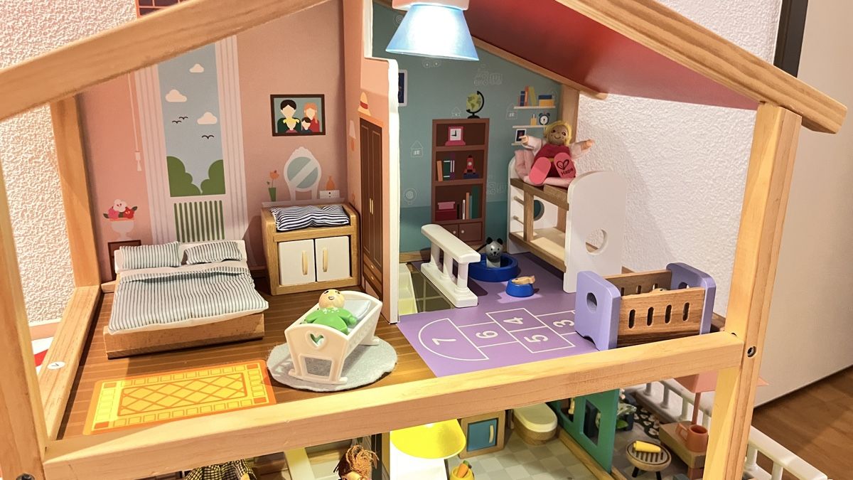 Hape Maisons & Meubles de poupées: Hape Puppen-Villa – D'occasion à Rudolfstetten par tschinny12 7