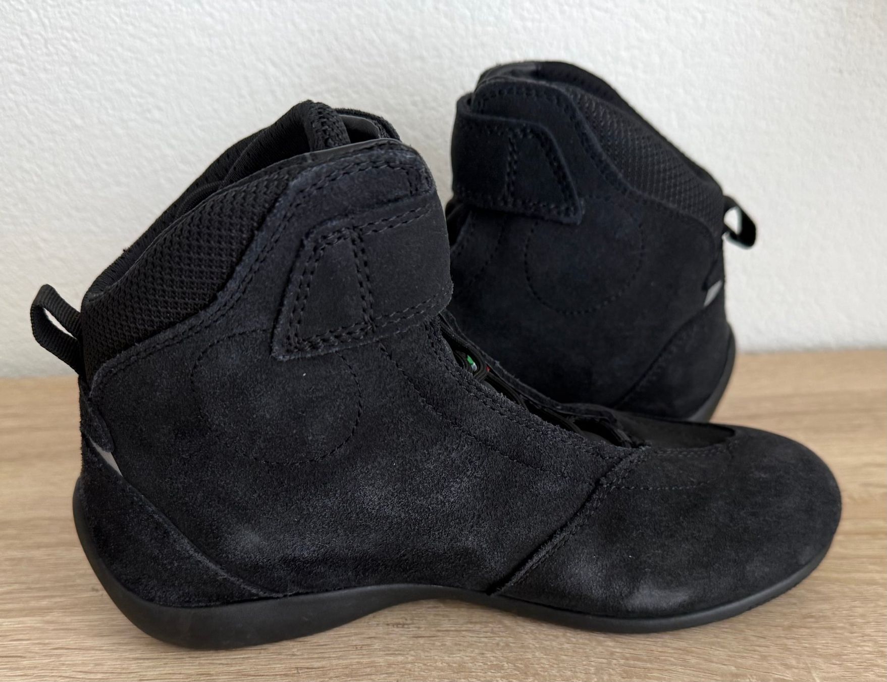 TCX Scarpe da donna: Motorrad-Stiefel TCX Damen Grösse 37 – Usato da Frauenkappelen venduto da HDPerle 5