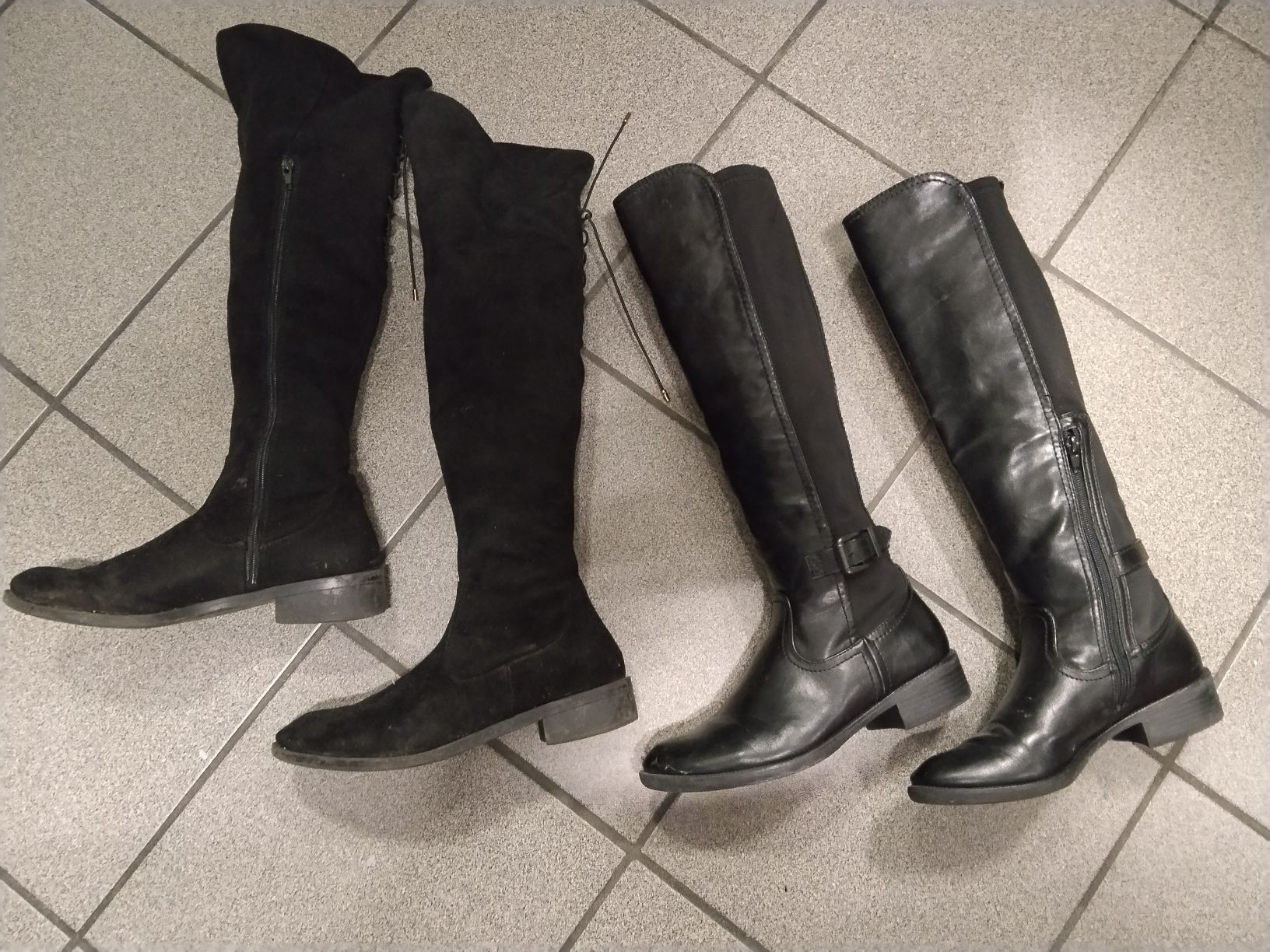 Scarpe da donna: 2x Damenstiefel 38/39 top – Usato da Biel/Bienne venduto da Vintage-timearts