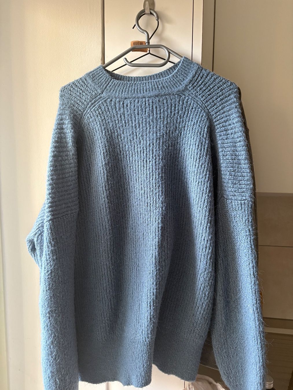 Pulls & Sweat-shirts: Strickpullover Grösse M – D'occasion à Basel par verokiko