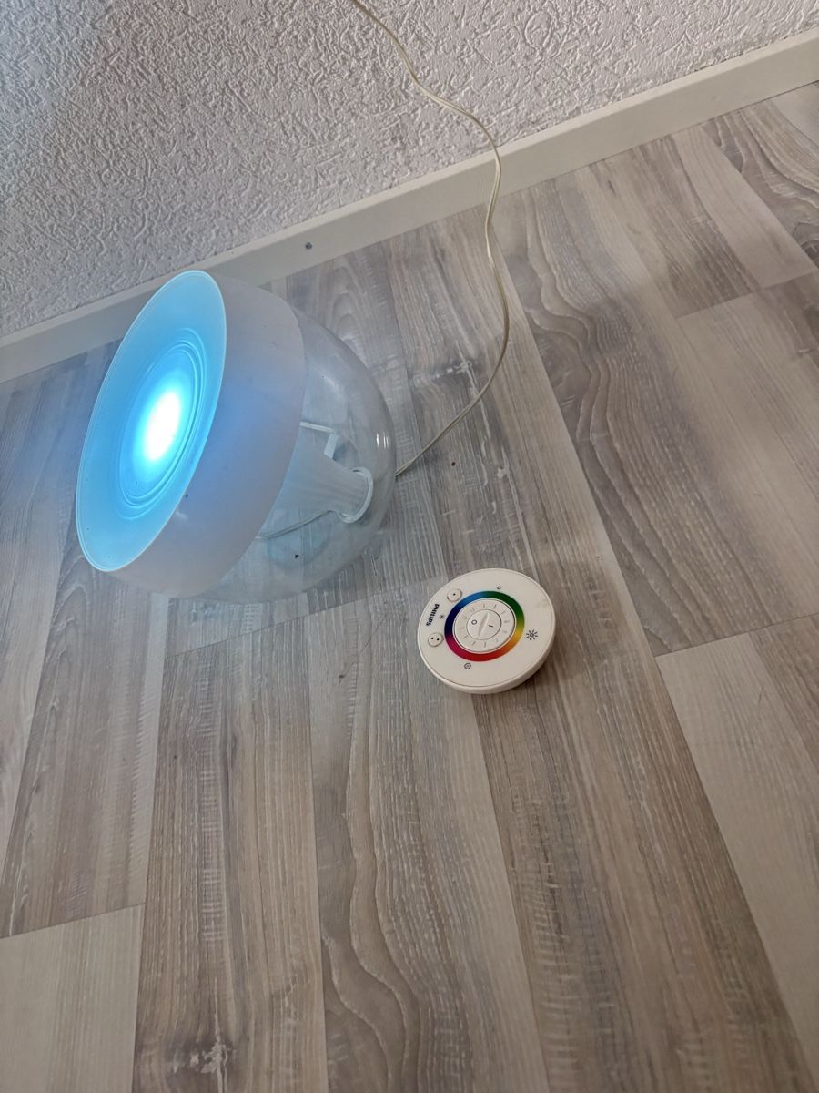 Lampes: Phillips Led Lampe  – D'occasion à Brugg AG par Reto440044El 1