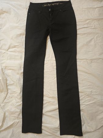 Schlanki schwarzi Jeans "edc by Esprit", Grösse 32 top!