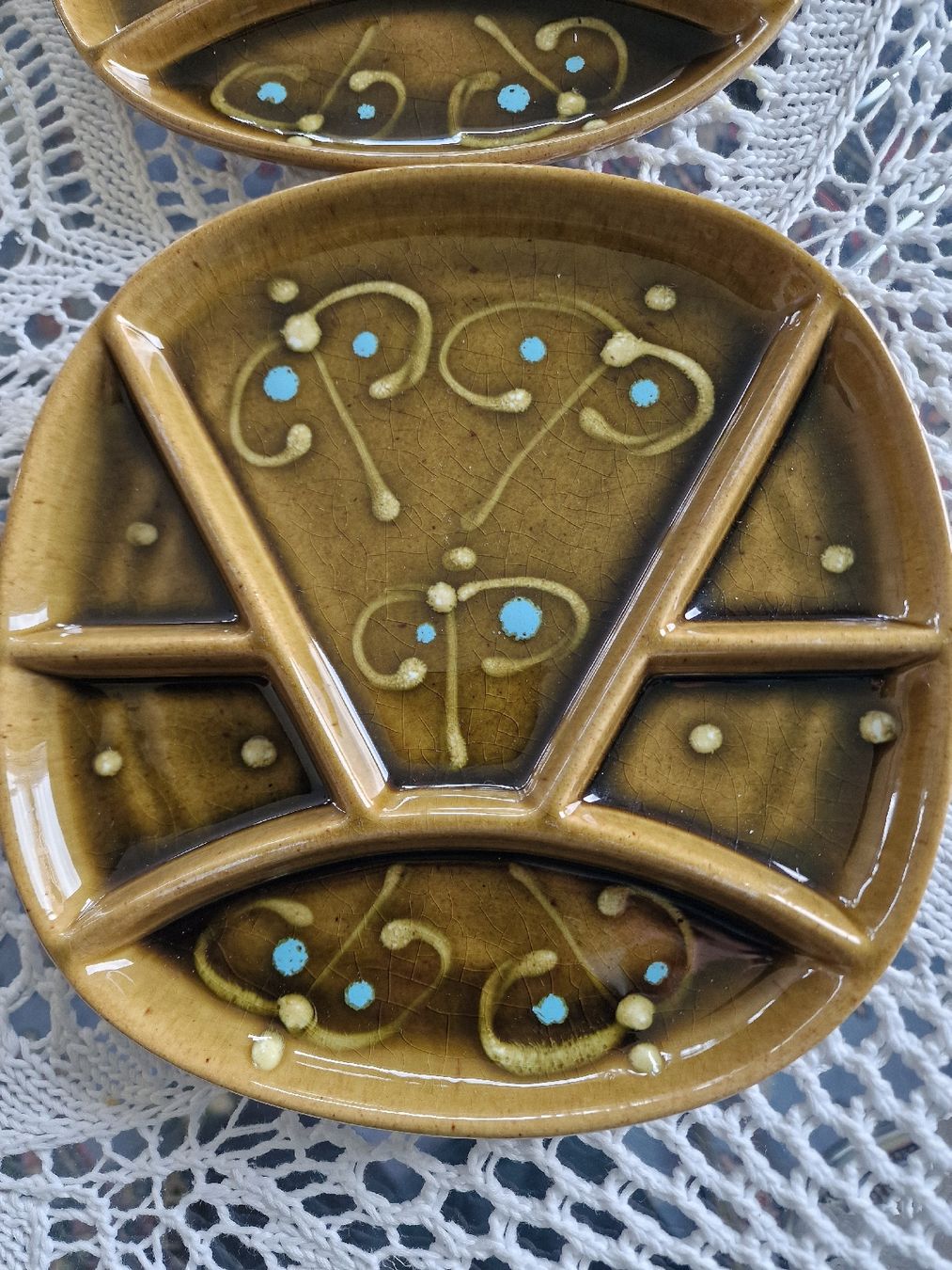 Piatti: assiettes vintage 70s ceramic  – Usato da versoix venduto da 928 1