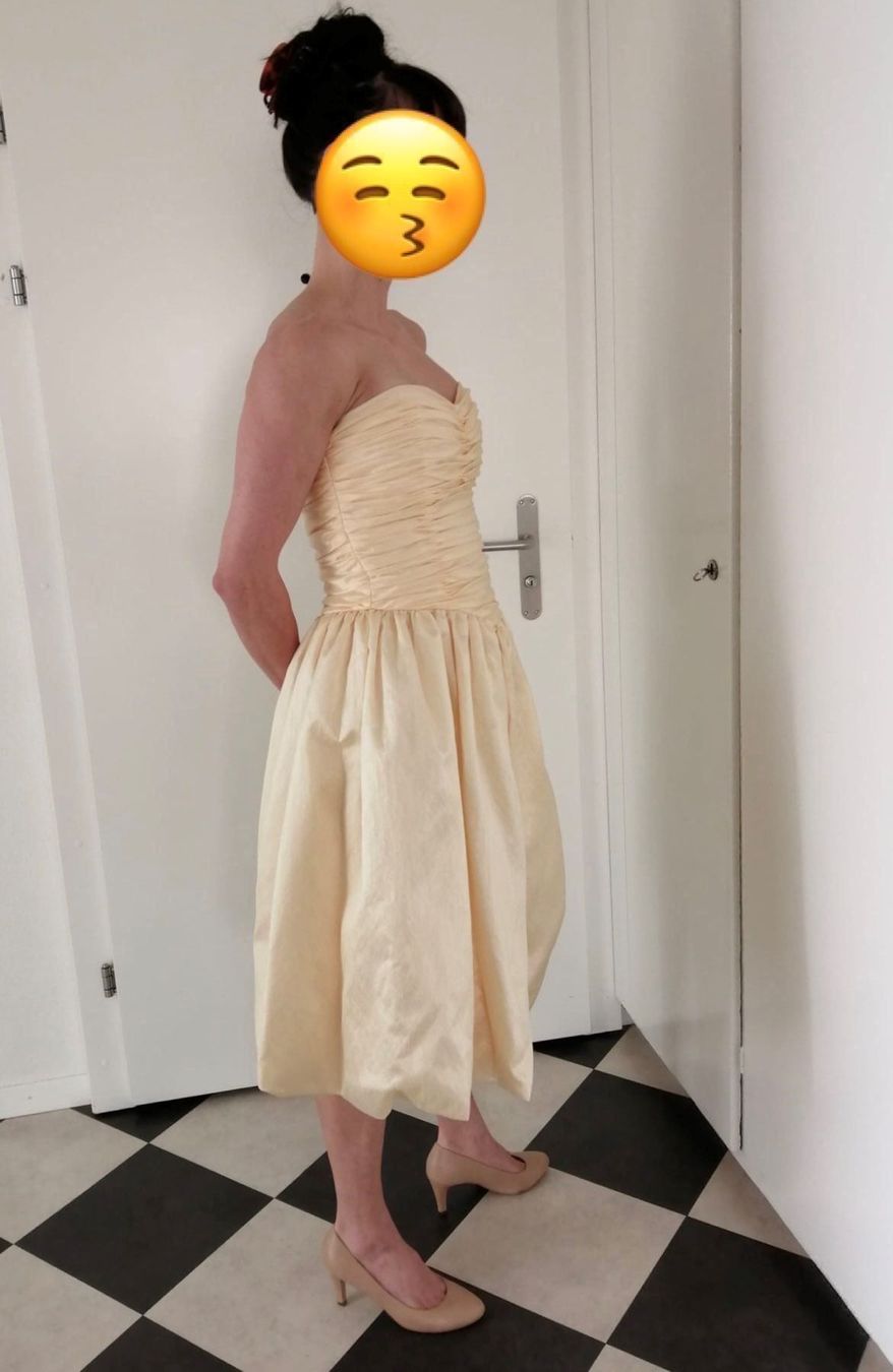 Robes: Ballkleid – D'occasion à Luzern par Boudin03 4