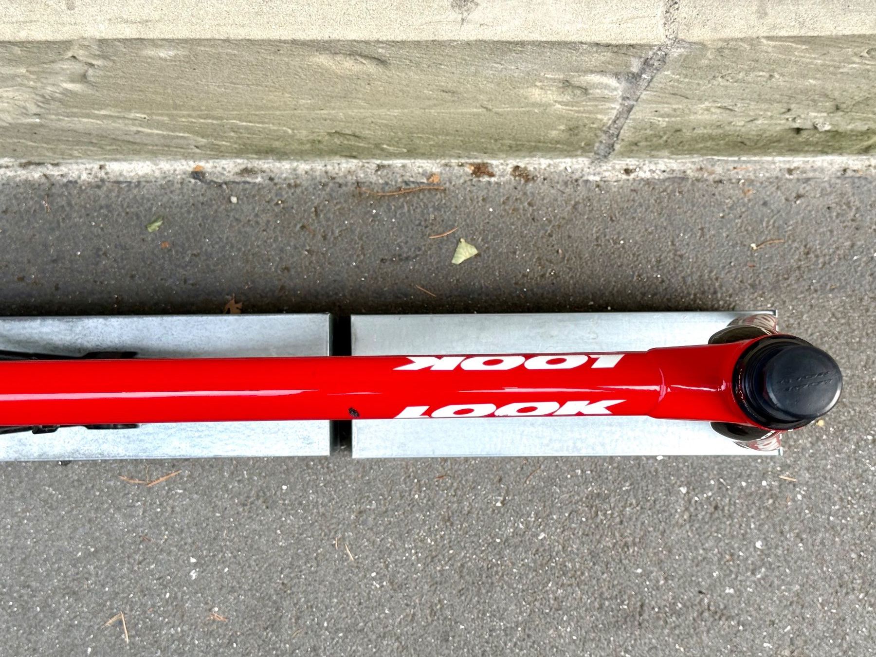 Look Pezzi di ricambio: LOOK 595 ULTRA STIFF Frameset Carbon Rahmen 2606 – Usato da Luzern venduto da bikeandbeltcom 3