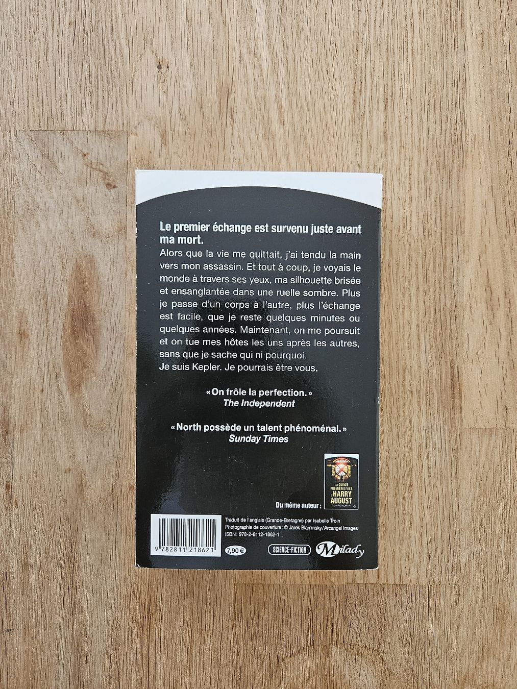 Livres: Touch - Claire North – Neuf (Voir description) à Bulle par janeyreadsonthetrain 1