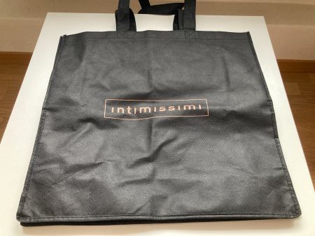 Sac de shopping Intimissimi noir avec logo, neuf