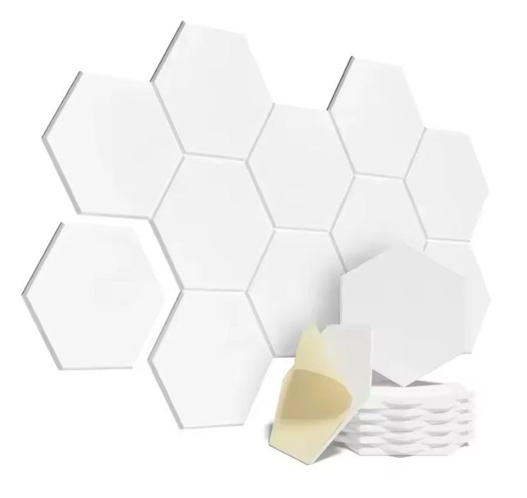 Sonstige Baumaterialien: 12 Stück Selbstklebende Hexagon Akustikplatten – Neu und originalverpackt aus Geneve von Titi2008