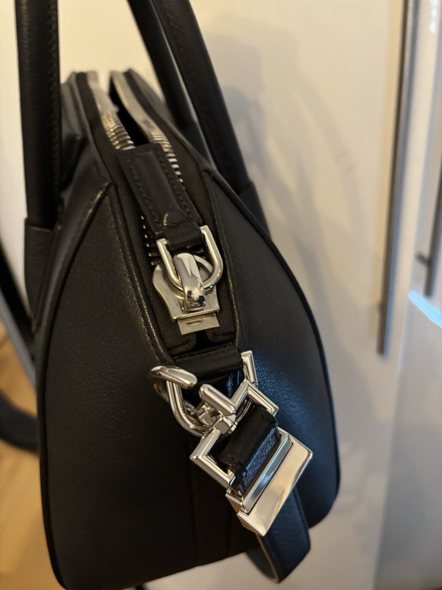 Givenchy Sacs femmes: Givenchy Antigona Small Bag, like new! – Neuf (Voir description) à Windisch par bymarikaa 2
