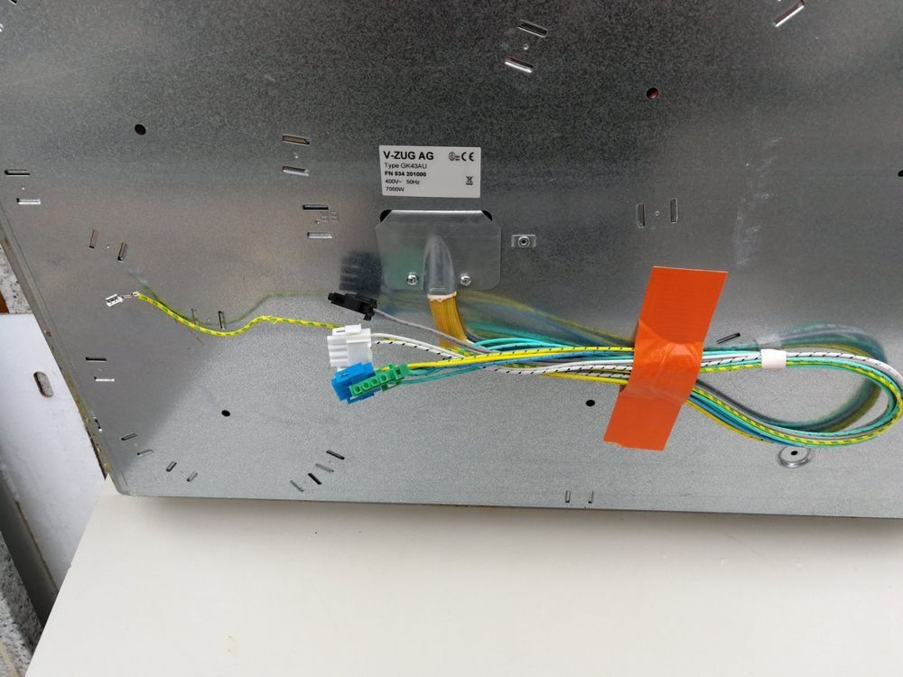 V-Zug Cucine: Glaskeramik Kochfeld V-ZUG – Usato da Spreitenbach venduto da Space_X 5