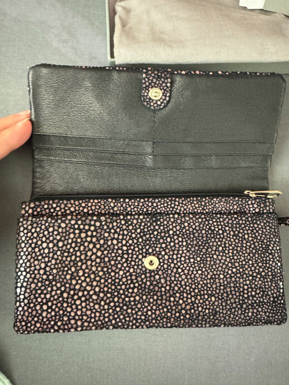 Liebeskind Portamonete: Liebeskind Clutch schwarz-braun – Nuovo e nell'imballaggio originale da Muttenz venduto da einfach-schoen 1