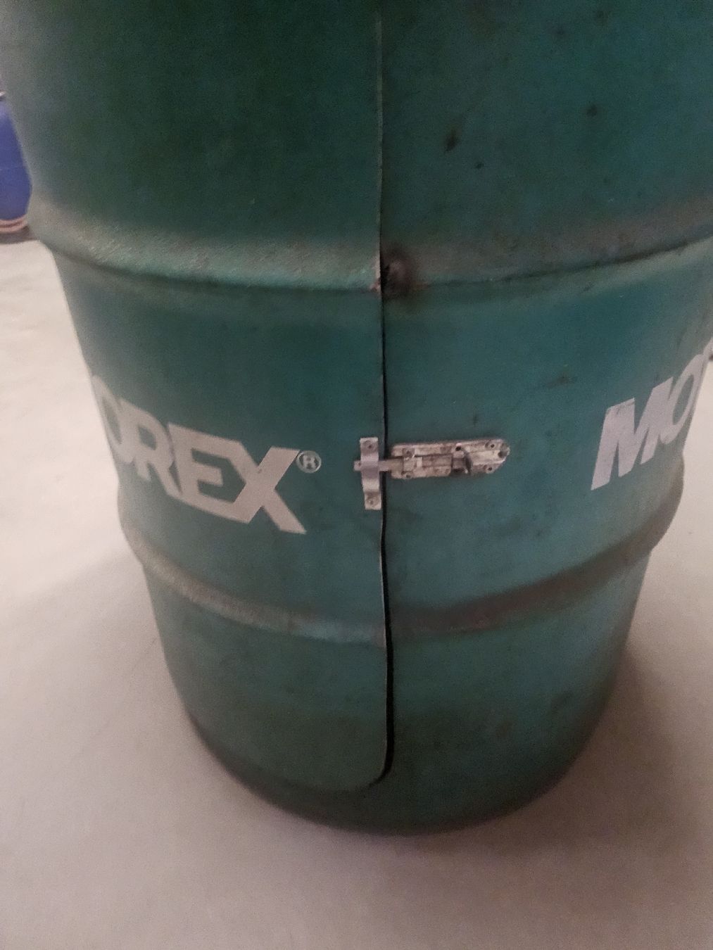 Accessori: Motorex 200l Gass – Difettoso da Aarwangen venduto da HPW82 1