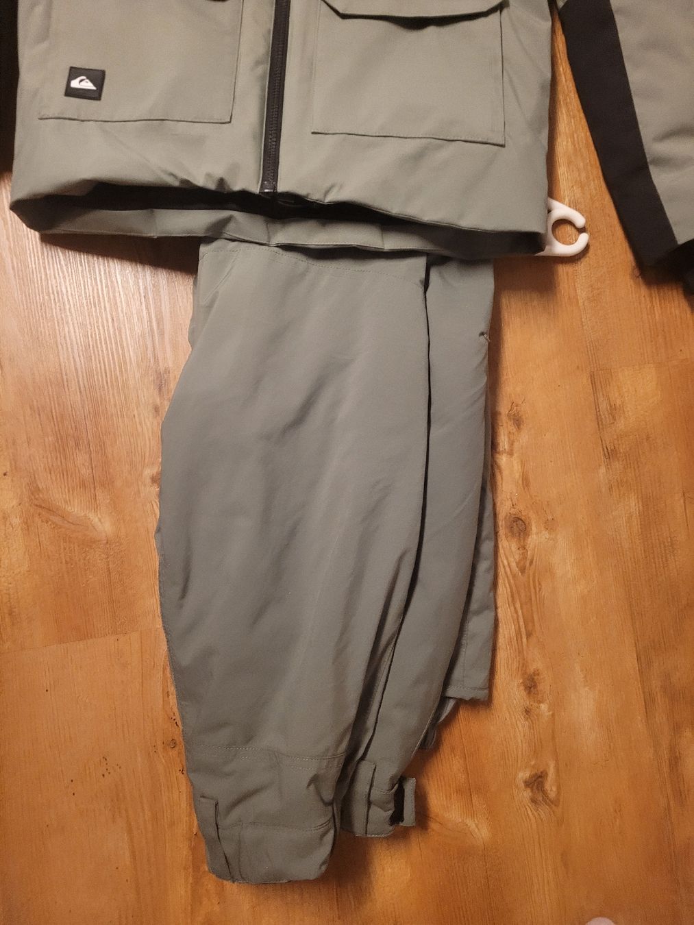 Quiksilver Lotti di vestiti: quicksilver gr 164 – Usato da Schalunen venduto da Sunneschiin09 1