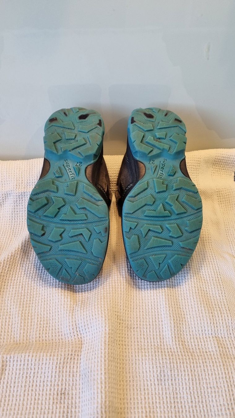 Superfit Schuhe für Jungen: Superfit Trekking-Schuhe, Grösse 27 – Gebraucht aus Hinterkappelen von Anbal 1