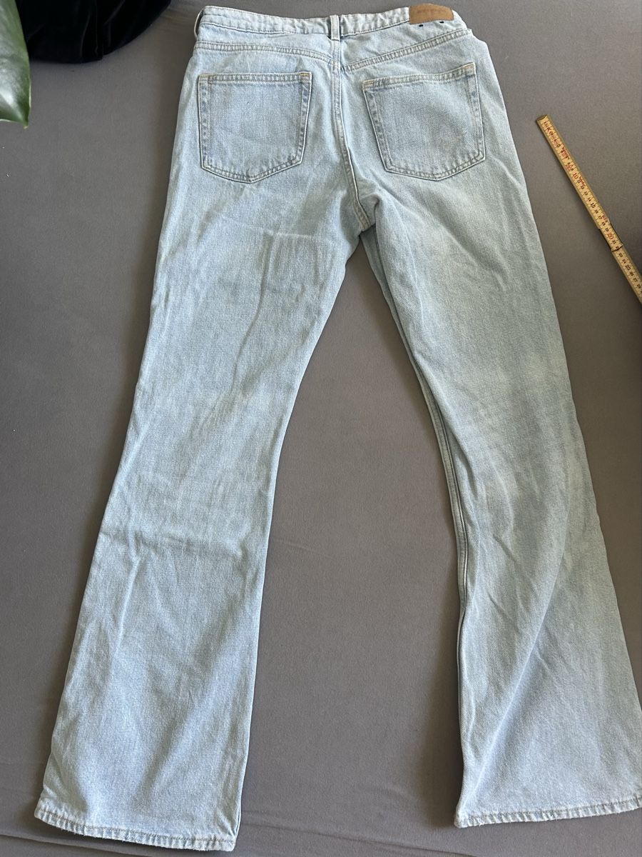 Weekday Jeans: Weekday Sway Hose hellblau – Gebraucht aus Uster von alin13e 4