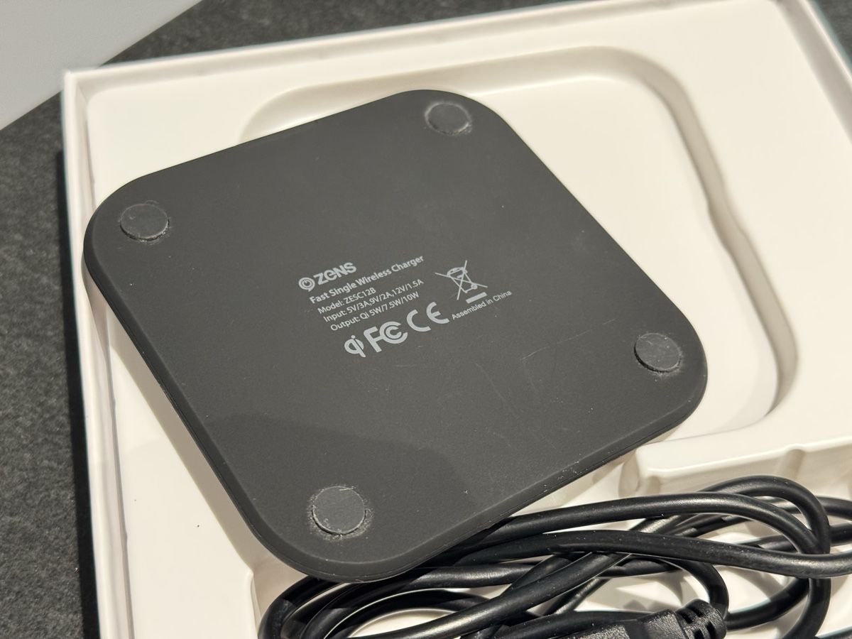 Chargements: ZENS Single Wireless Charger iPhone & Samsung – D'occasion à Fislisbach par luepa 2