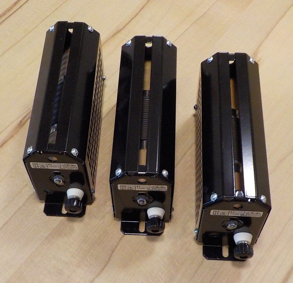 Composants électroniques: Lastwiderstände. – D'occasion à Zofingen par Hutegu