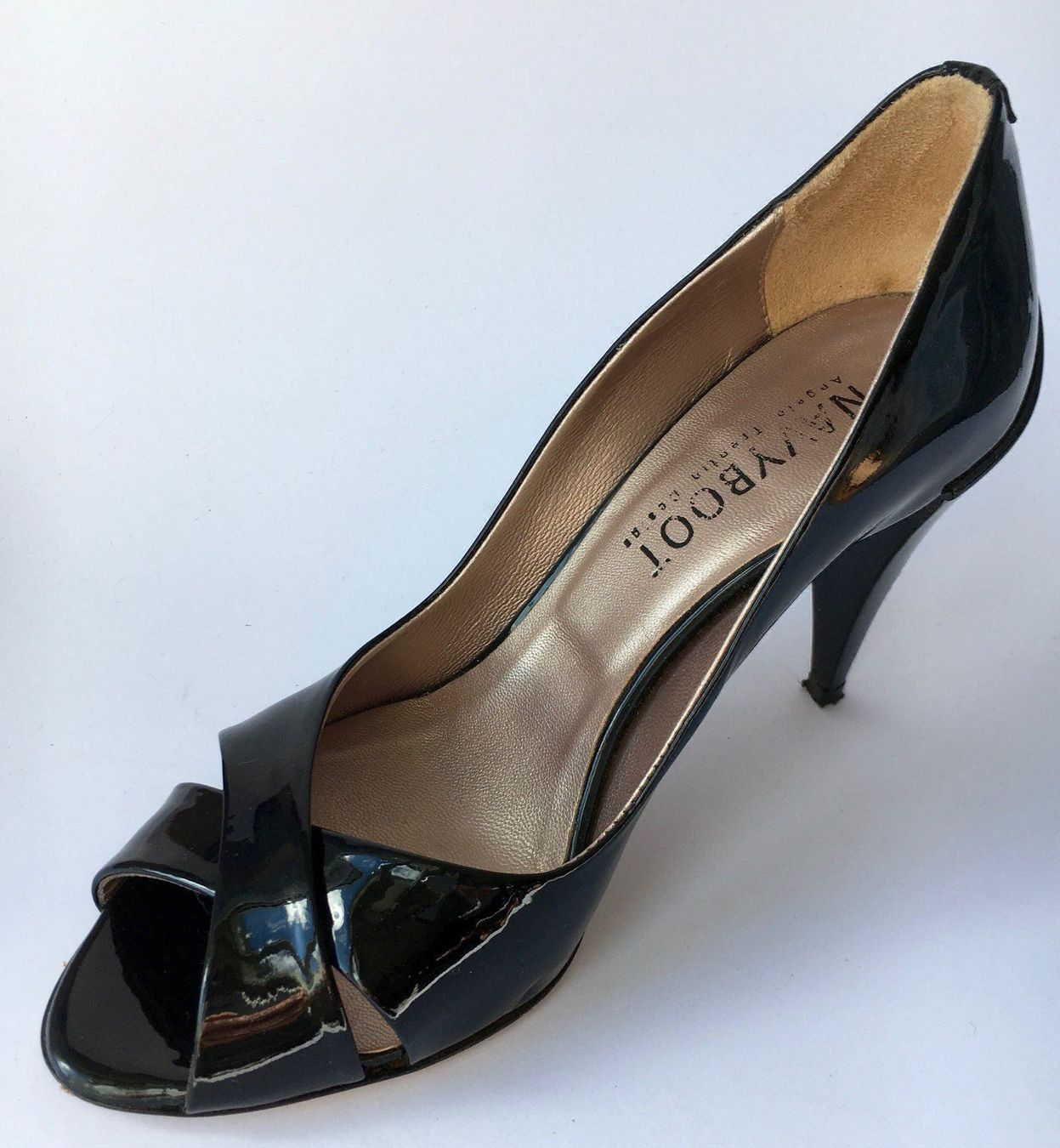 Navyboot Scarpe da donna: Navyboot schwarzer Lack Peeptoes Grösse 36 – Usato da Stallikon venduto da berg118 3