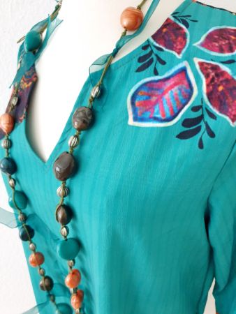 KLEID XL 46 44 DRESS EINZELSTÜCK + PERLENKETTE TUNIKA BLUSE