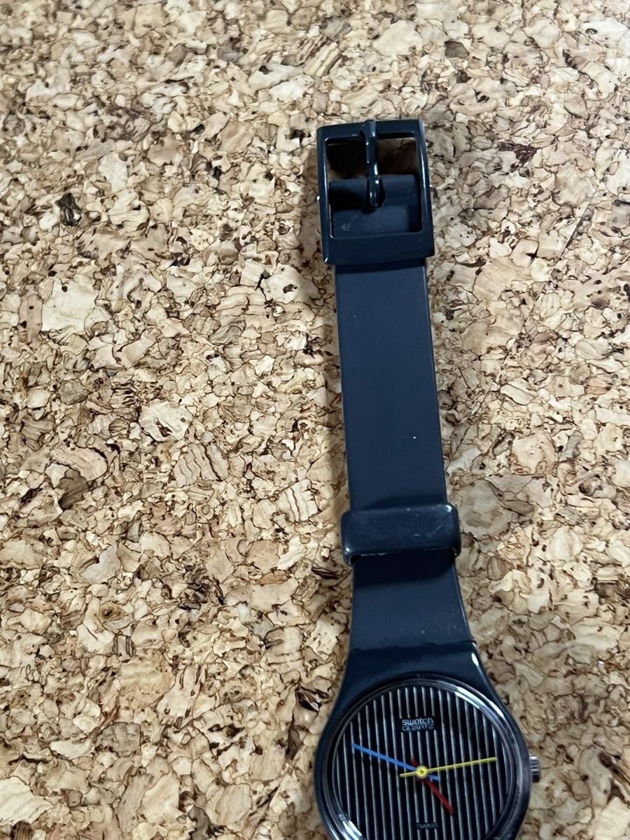 Swatch Uhren: Swatch Uhr Schwarz LADY – Gebraucht aus Basel von bellespirit 3