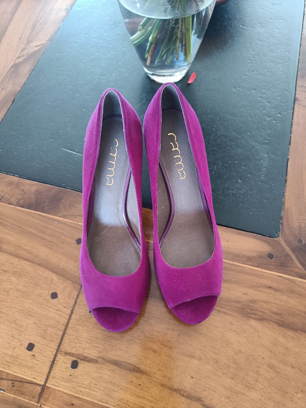 Damenschuhe: elegante Damen Pumps – Neu (gemäss Beschreibung) aus Emmen von kat_q67m