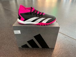 ADIDAS Training/Kunstrassen Gr. 40 2/3 Innensohle 25.5 cm