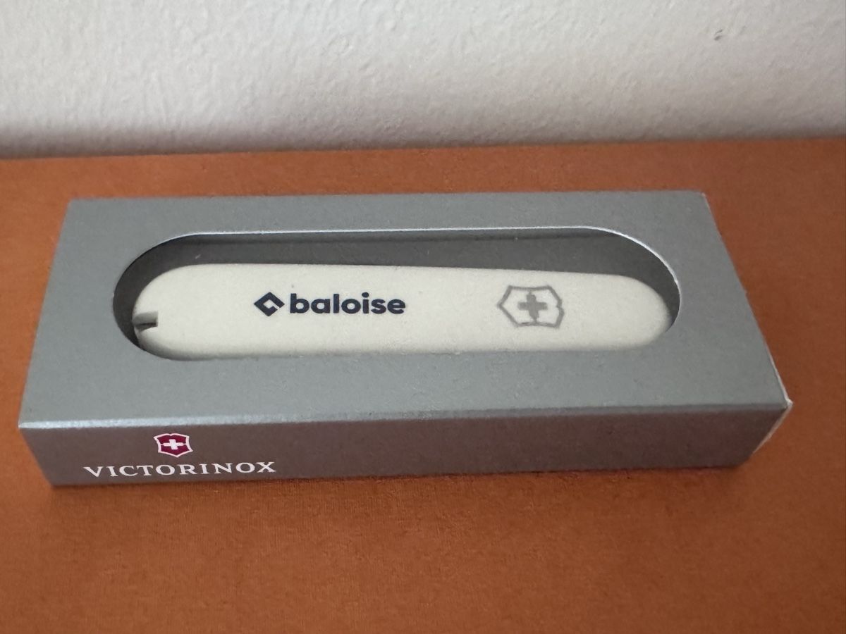 Victorinox Coltelli tascabile: Baloise Victorinox Sackmesser neu – Nuovo e nell'imballaggio originale da Basel venduto da oks_7kxy 1