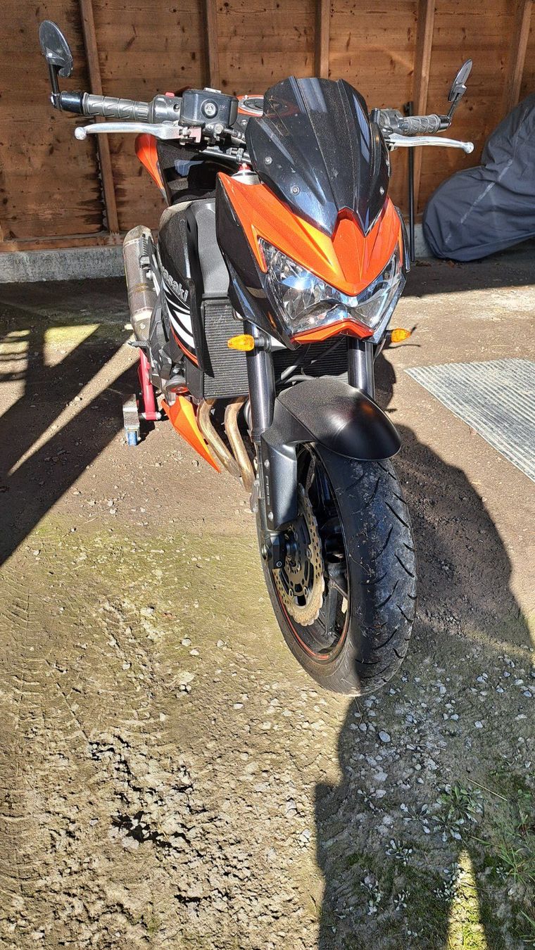 Kawasaki Strada: Gepflegte Kawasaki Z800 ABS – Usato da Gysenstein venduto da Lumo19 2