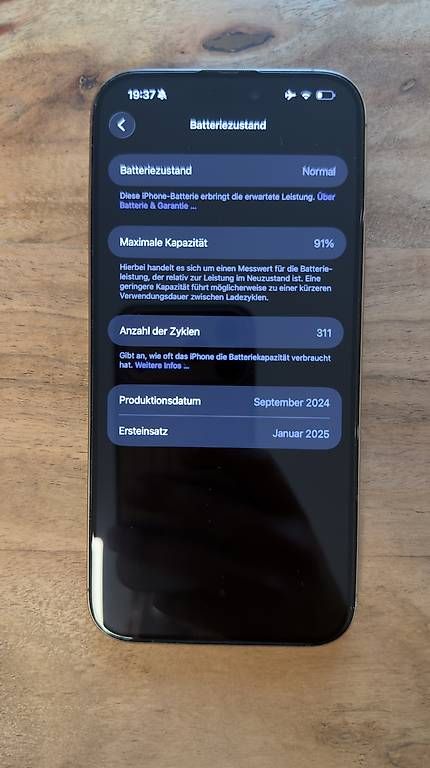 Telefoni cellulari / Smartphones: iPhone 16 Pro Max 256 GB  Desert Titanium | Top-Zustand – Usato da Zürich venduto da cey_fhq6 4