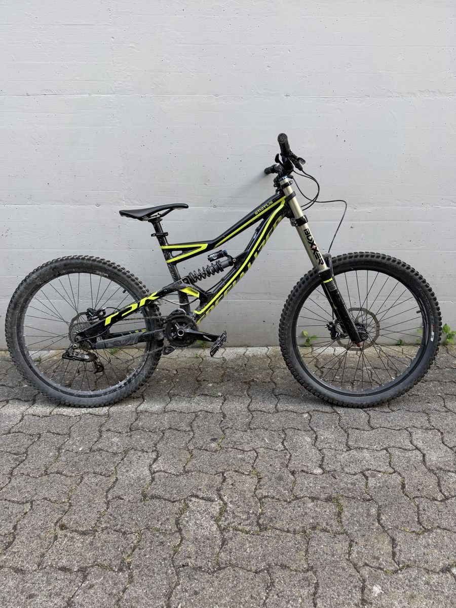 Specialized Velos: Specialized STATUS Down Hill – Gebraucht aus Gelterkinden von sandos7_221 2