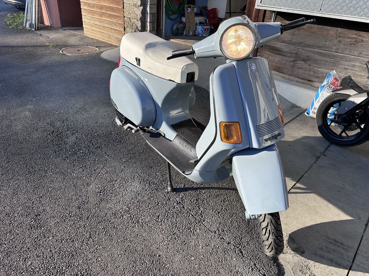 Vespa Scooter: Vespa Cosa Roller grau – Usato da Kriens venduto da Savas04