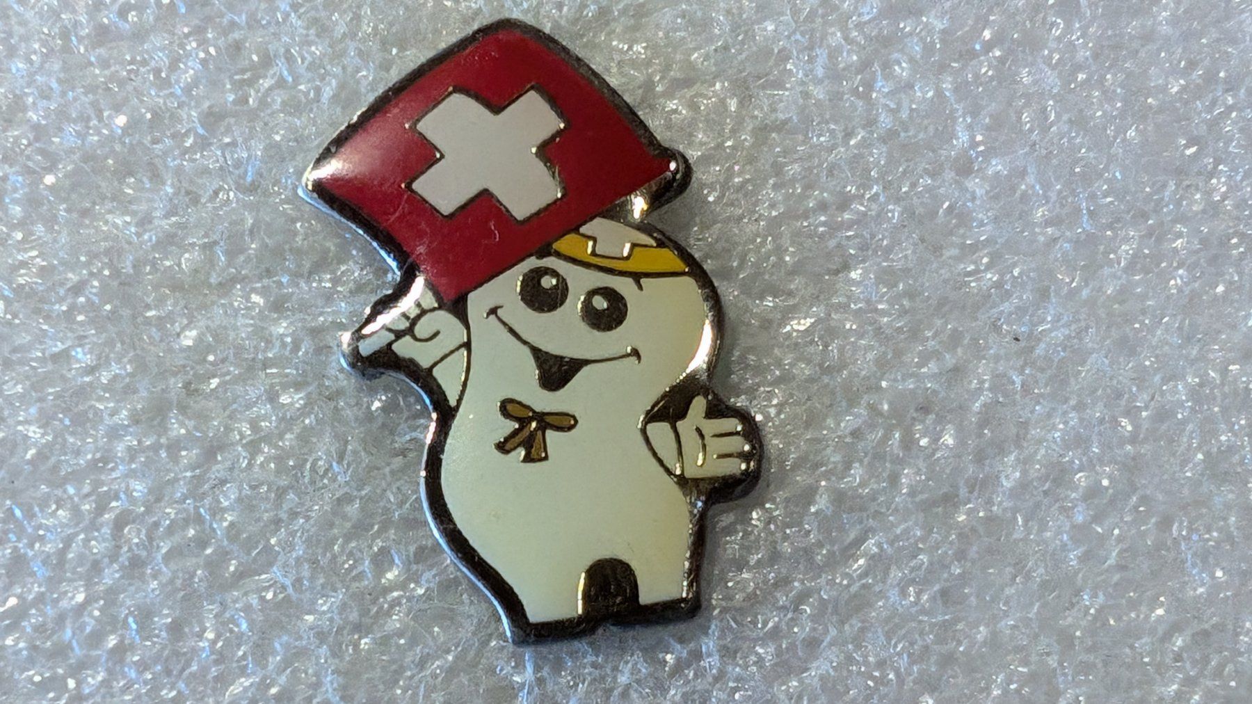 Placchette & Badge: Ansteckpin 220: Maga Bio – Usato da Oppligen venduto da Pin-Fall-Shop