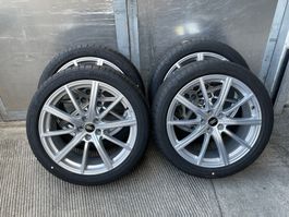 Audi Q3 RSQ3 F3 255/40 R20 Sommer 4 x 5mm 83A 601 025 S