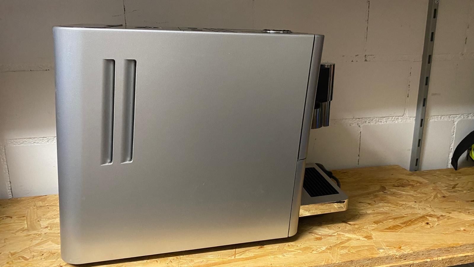 Jura Machines à café & Machines à expresso: Jura ENA Micro 9 One Touch Kaffeemaschine – Défectueux à Brüttisellen par mogador9 5