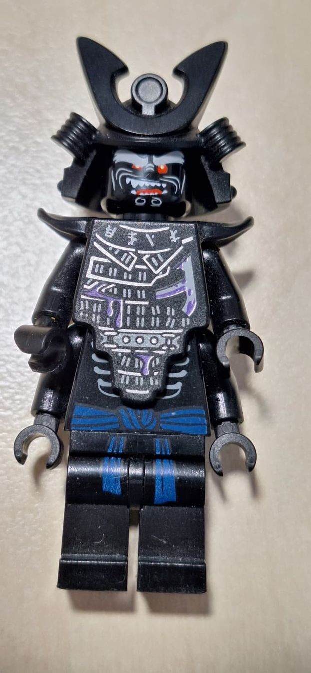 Lego Statuette: Lego Ninjago Garmadon – Usato da Egnach venduto da sea_2zvc