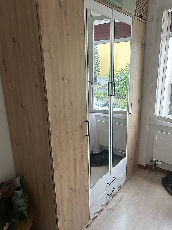 Schränke: Armoire 160x97x54cm – Gebraucht aus Schmitten FR von pierre345