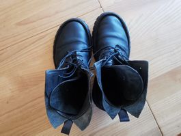 Stiefeletten Leder schwarz Groesse 38 1/2 guter Zustand