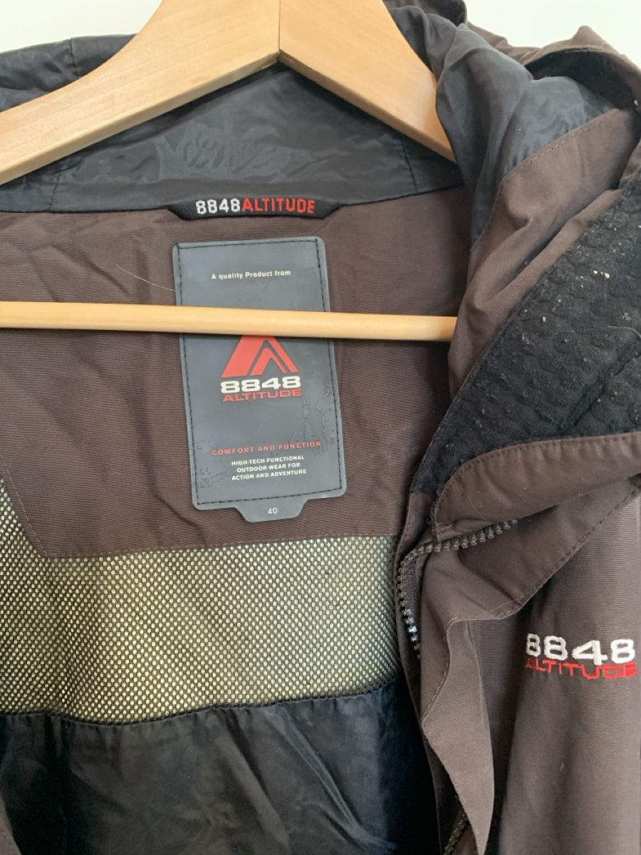 Sci: Veste ski 8848 Altitude, taille 40, marron – Usato da Morges venduto da oli_c96q 1