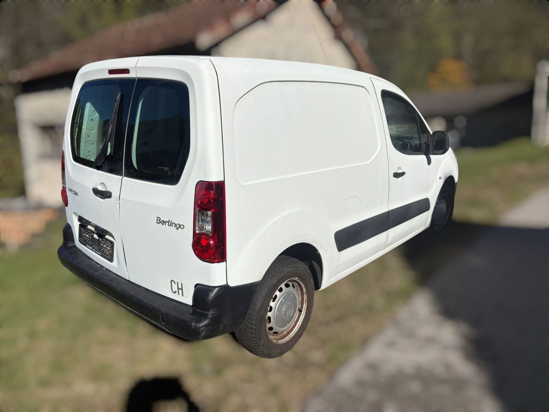 Citroën Veicoli commerciali: Citroën Berlingo 1.6i 16V – Usato da Giubiasco venduto da AUTOTECNICA 3