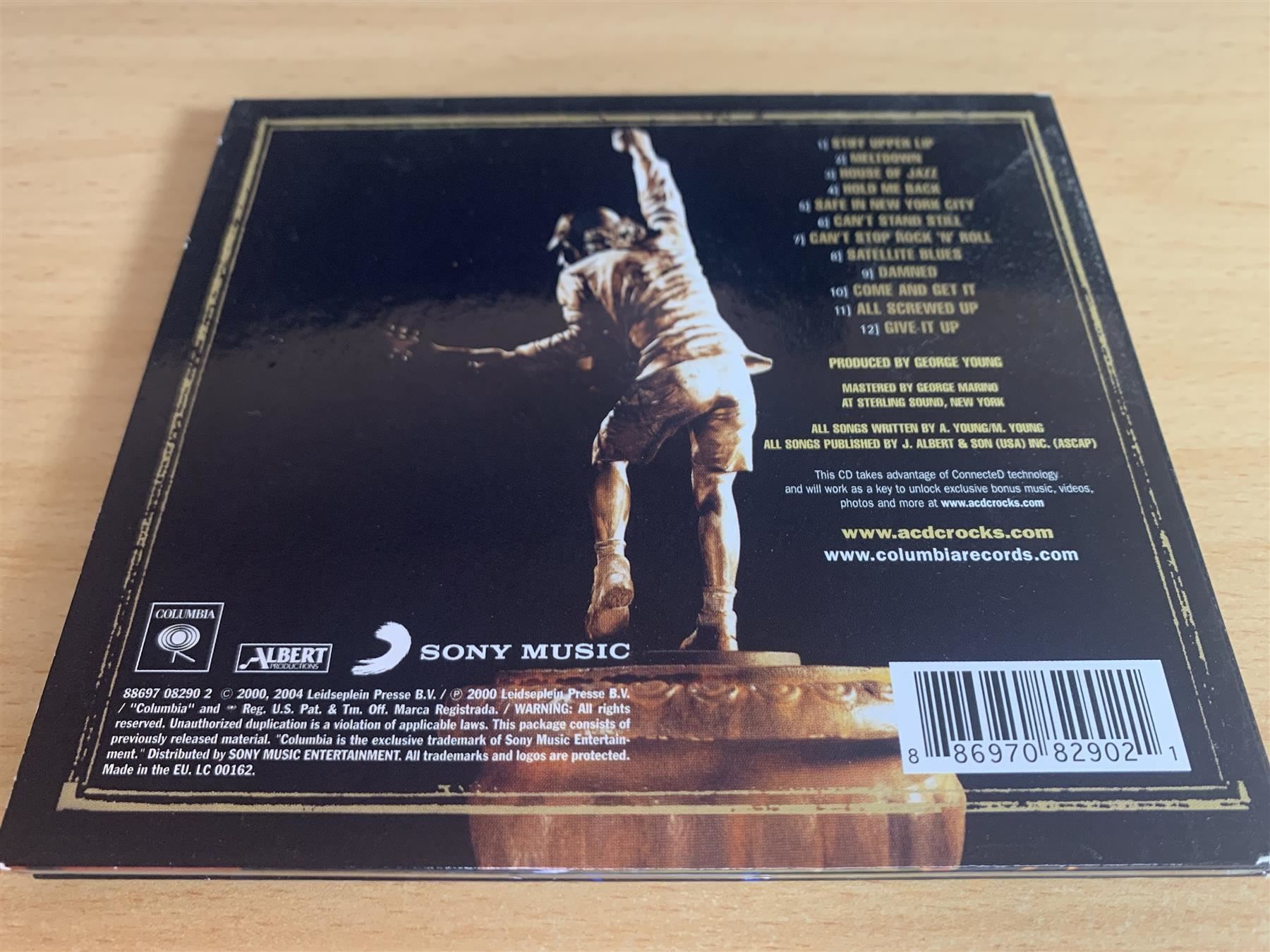 CD: AC/DC – Stiff Upper Lip – Usato da Rikon im Tösstal venduto da Alpenmutz 1
