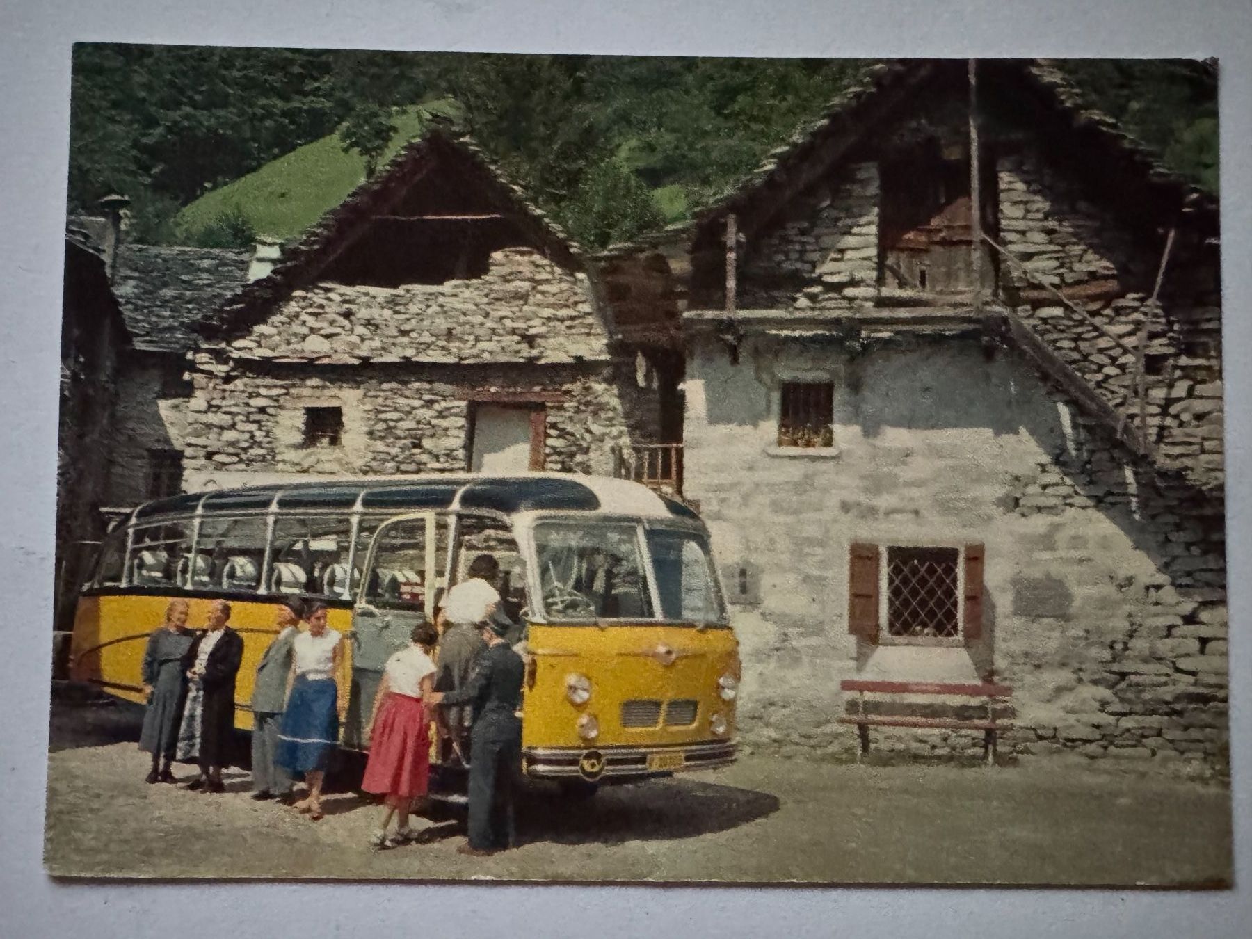 Cartoline postali: VAL VERZASCA - Schweizer Alpenpost - Ansichtskarte – Usato da Tegerfelden venduto da siebenmacky