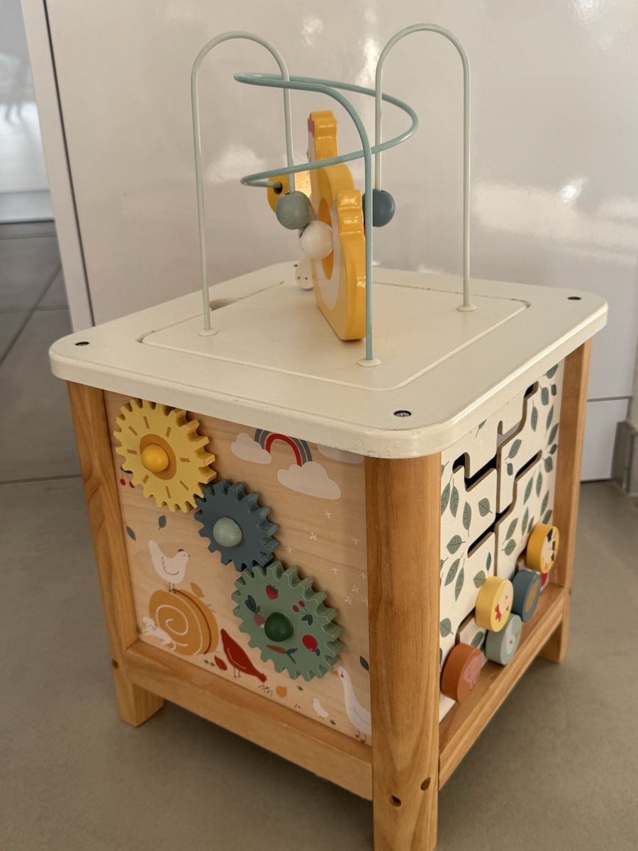 Giocattoli: Cube de jeux en bois – Usato da Villars-Burquin venduto da ale_8yvq