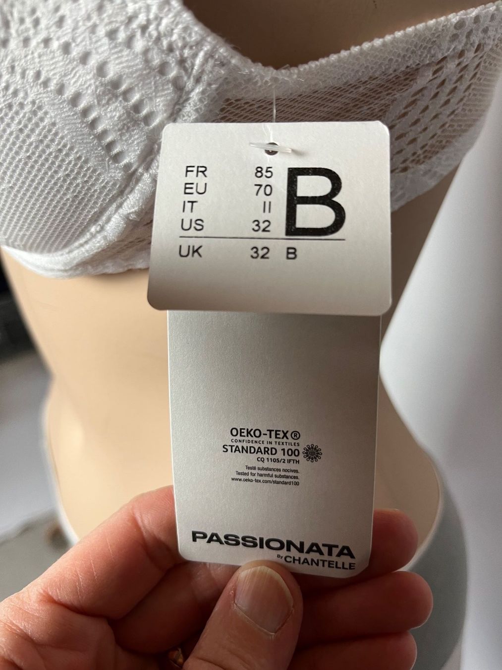 Passionata Altra biancheria intima: Schalen-BH Passionata, Grösse 70B, Farbe Weiss – Nuovo e nell'imballaggio originale da Rudolfstetten venduto da gst_g7xl 3