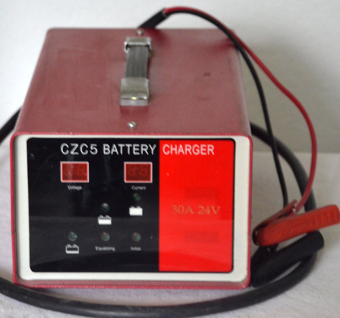 Caricabatterie: CZC5 Ladegerät 23V 30A  chargeur – Usato da Collonges venduto da arashee 1