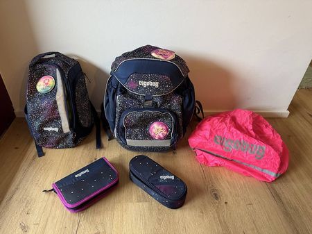 ergobag pack Schulrucksack-Set 6 Teilig Bärlaxy Glow