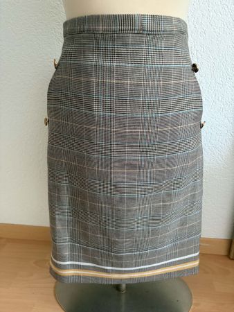 Jupe mit Original Chanel Knöpfe